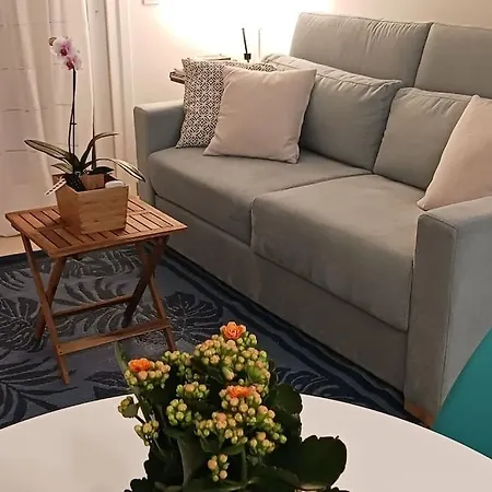 Alegre Apto Con Piscina, A 300m De La Playa. Apartment Blanes