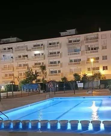 Apartment Alegre Apto Con Piscina, A 300m De La Playa.