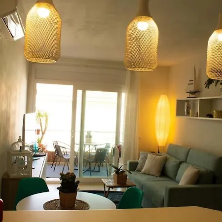 Apartment Alegre Apto Con Piscina, A 300m De La Playa.