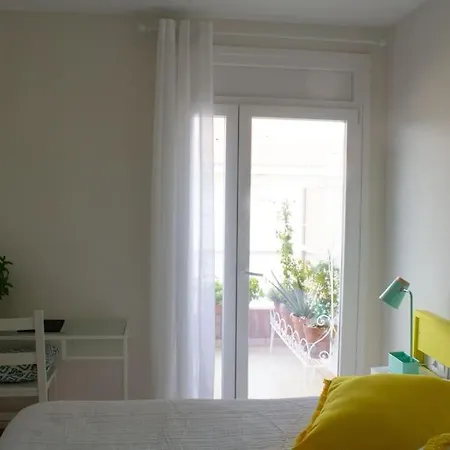 Alegre Apto Con Piscina, A 300m De La Playa. Apartment Blanes