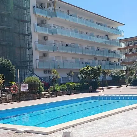 Alegre Apto Con Piscina, A 300m De La Playa. *